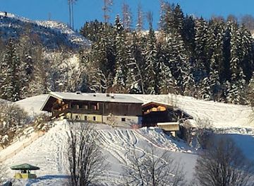 austria/kitzbuhel-alps/attraction/legendenpark-kitzbuhel