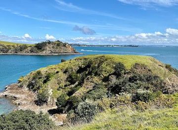 new-zealand/auckland/attraction/matiatia-walk