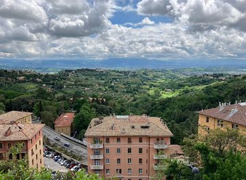 italy/perugia/attraction/belvedere-alla-via-delle-rupe