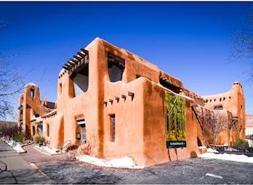 new-mexico/santa-fe/attraction/new-mexico-museum-of-art