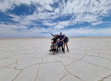 bolivia/uyuni/attraction/discovery-colored-lagoons-uyuni