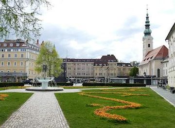 slovenia/bled/attraction/landhaus-park
