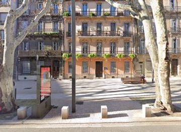 france/aix-en-provence/attraction/facade-vegetalise