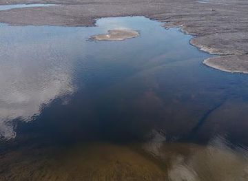 trinidad-and-tobago/chaguanas/attraction/pitch-lake