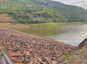 rwanda/karisimbi-volcano/attraction/muyanza-dam