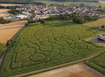 france/ile-de-france/attraction/labyrinthe-nature-val-d-europe-77-villeneuve-le-comte-labyrinthe-de-mais