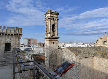 italy/apulia/attraction/castello-caracciolo