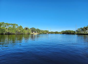 florida/nature-coast/attraction/manatee-park