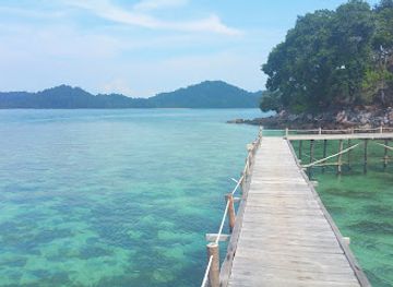 indonesia/riau-islands/attraction/petong-island