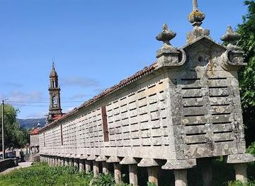 spain/santiago-de-compostela/attraction/horreo-de-carnota