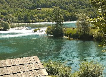 bosnia-and-herzegovina/una-sana-canton/attraction/una