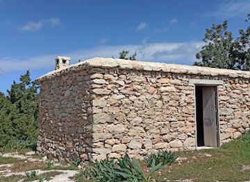 cyprus/avakas-gorge/attraction/mountiko