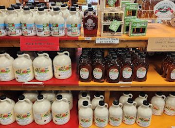 vermont/caledonia-county/attraction/maple-grove-farms-of-vermont