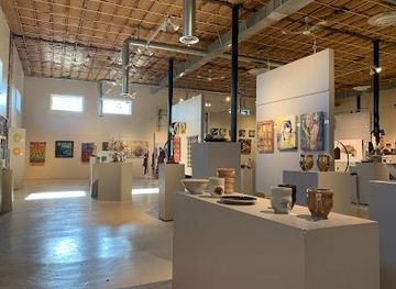 nebraska/omaha/attraction/artists-cooperative-gallery