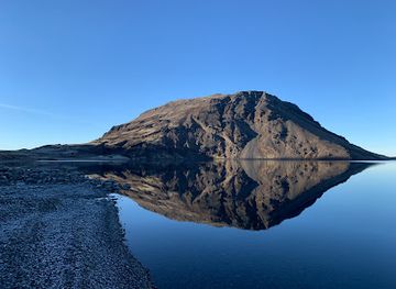 iceland/Þingvellir-national-park/attraction/hvalvatn