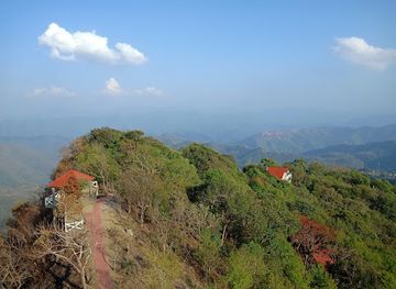 india/mizoram/attraction/lalsavunga-park-hlimen