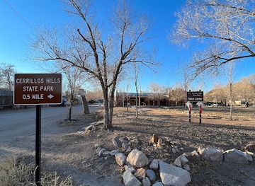 new-mexico/turquoise-trail/attraction/visitor-center-cerrillos-hills-state-park
