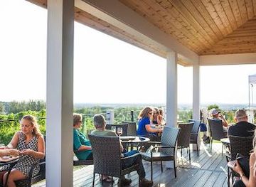 michigan/sleeping-bear-dunes-national-lakeshore/attraction/rove-winery-at-the-gallagher-estate