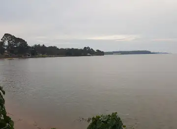 Kitubulu forest and beach