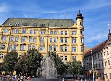 czechia/moravia/attraction/skacel-s-fountain