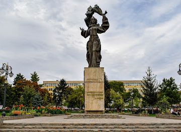 romania/iasi/attraction/independence-monument