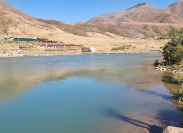 kazakhstan/kolsai-lakes-national-park/attraction/vodnaya-plotina-i-ozero