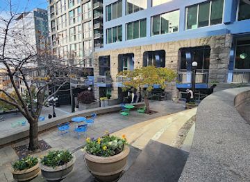 washington/seattle/attraction/harbor-steps