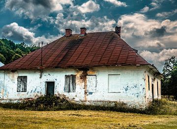 ukraine/sian-river/attraction/stara-plebania