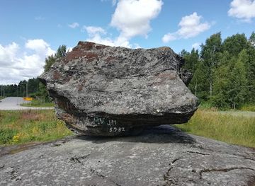 finland/paijat-hame/attraction/rocking-stone