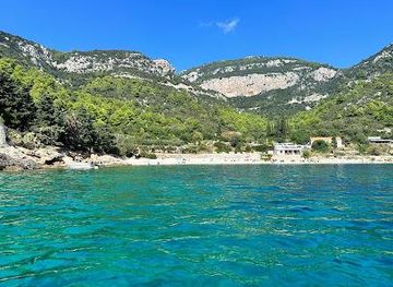 croatia/makarska/attraction/pupnatska-luka-beach