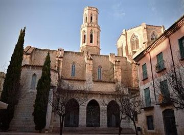 spain/girona/attraction/esglesia-de-sant-pere