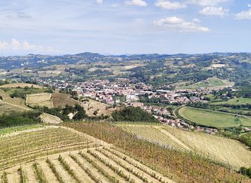 italy/langhe/attraction/torre-dei-contini