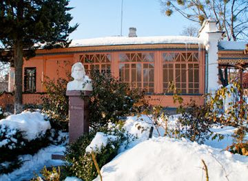 ukraine/poltava-region/attraction/literaturno-memorialnyy-muzey-v-h-korolenka