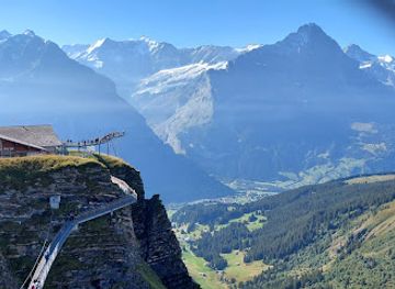 switzerland/jungfrau-region/attraction/first-cliff-walk