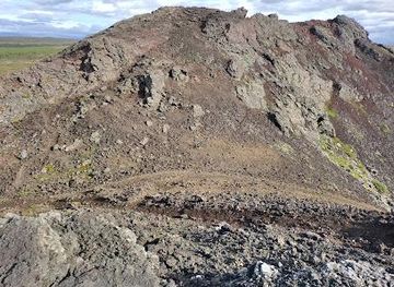 iceland/keflavik/attraction/burfell