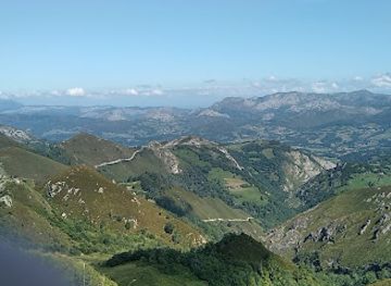spain/picos-de-europa/attraction/mirador-de-la-reina