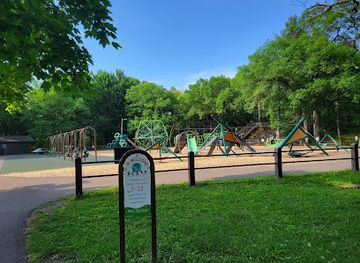 wisconsin/chippewa-valley/attraction/carson-park