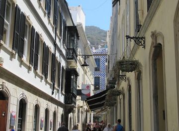 gibraltar/gibraltar-harbour/attraction/irish-town