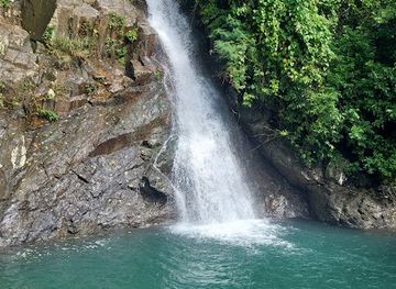 philippines/bicol-region/attraction/maribina-falls