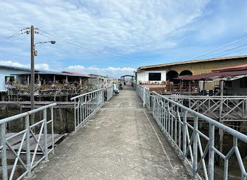 malaysia/kota-kinabalu/attraction/sunset-viewpoint-kampung-tanjung-aru-lama-jalan-kampungtanjung-aru-baru
