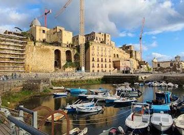 italy/pompeii/attraction/rione-terra