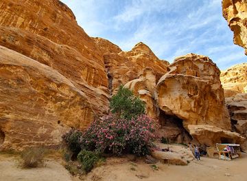 jordan/dana-village/attraction/little-petra-siq-al-barid