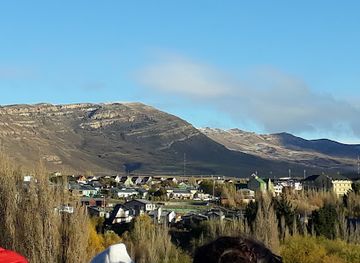 argentina/el-calafate/attraction/plaza-de-los-pioneros