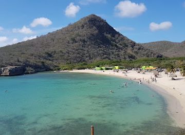 curacao/band-abou/attraction/playa-santa-cruz