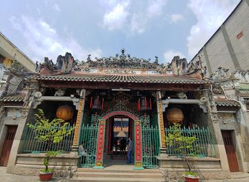 vietnam/ho-chi-minh-city/district-5/attraction/tam-son-hoi-quan-pagoda