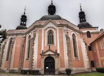 czechia/prague/attraction/church-of-the-assumption-of-the-virgin-mary-and-st-charlemagne
