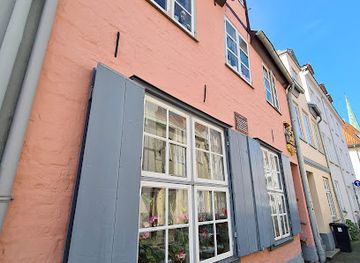 germany/lubeck/attraction/gloxin-stiftungshaus