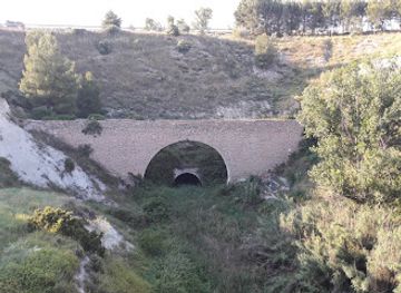spain/catalonia-pyrenees/attraction/aqueducte-de-l-espelt