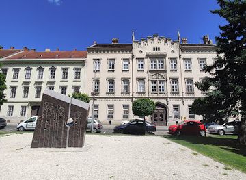 hungary/sopron-wine-region/attraction/egykori-takarekpenztar-epulete