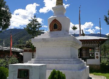 bhutan/paro/attraction/dasho-nishioka-chorten